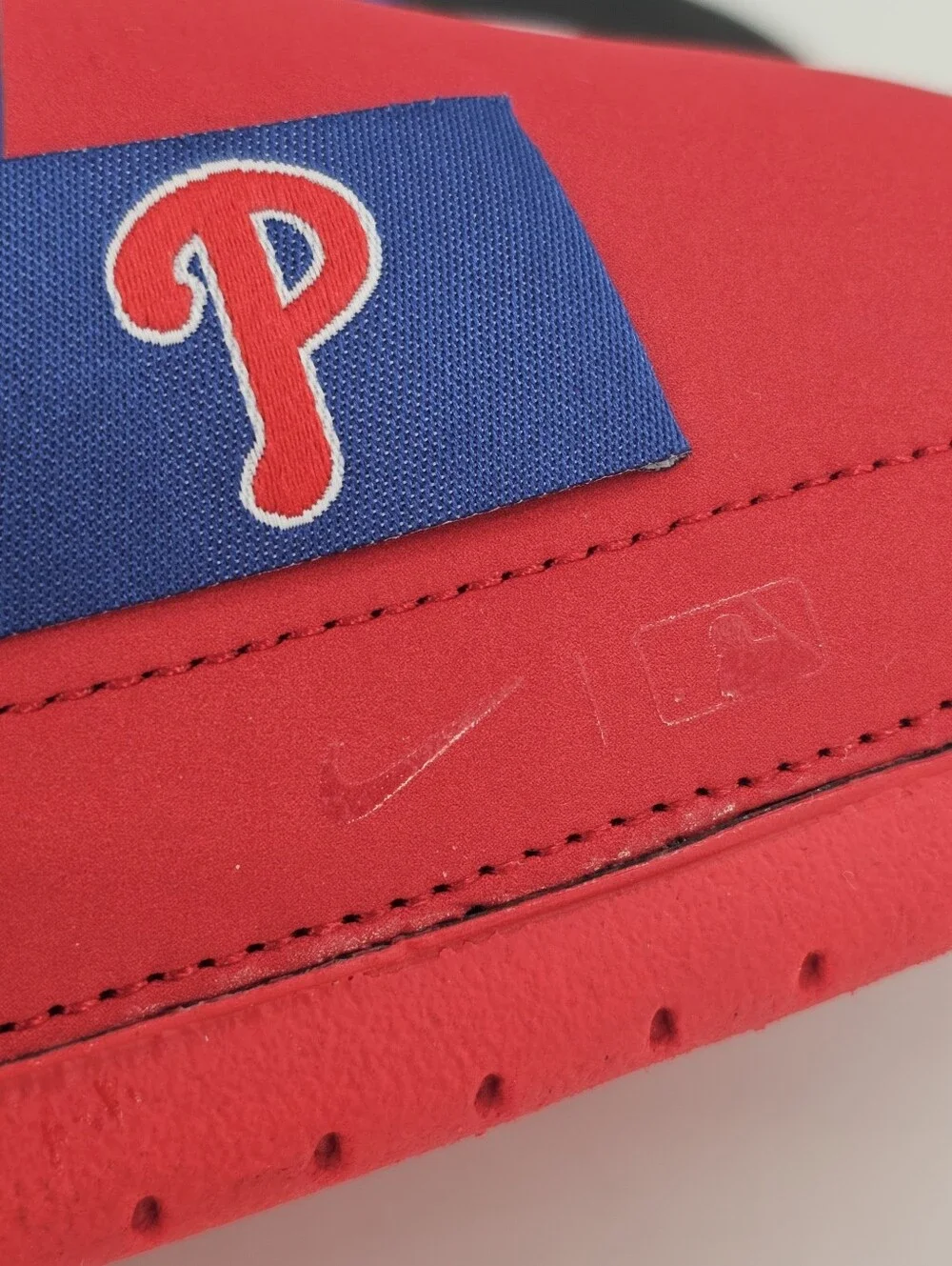 Nike Offcourt Slide Philadelphia Phillies MLB Revive Foam Men's
